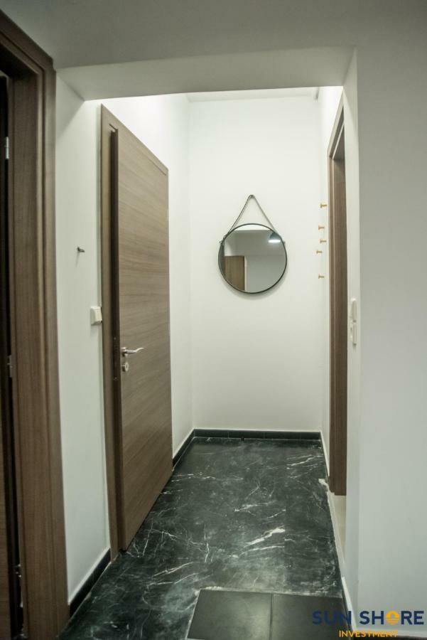 Explore Greece From Bright City Centre Apartment Chalkida Bagian luar foto